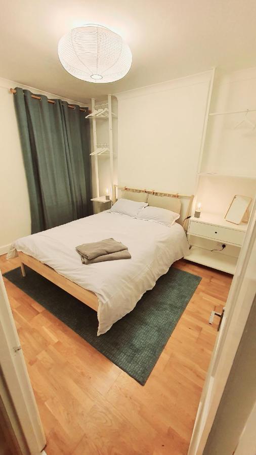 Lovely 2 Bedroom Period Garden Flat. ลอนดอน ภายนอก รูปภาพ
